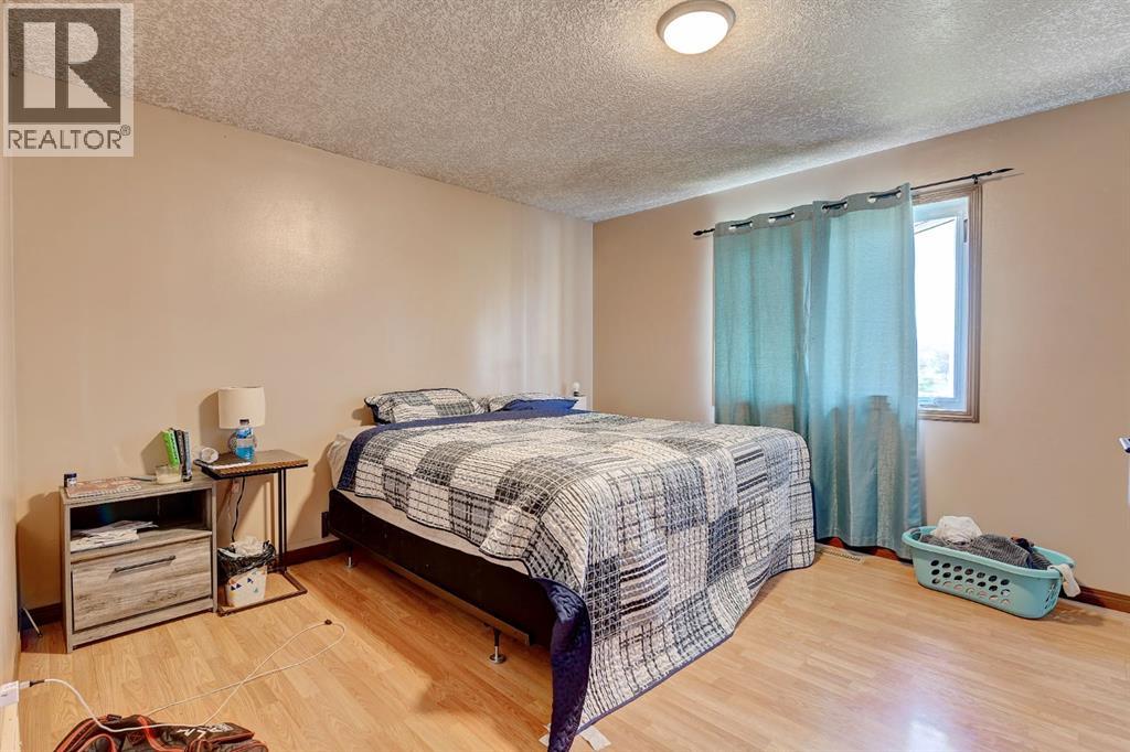 Photo 10 of A B 9273 94 Avenue, Grande Prairie AB