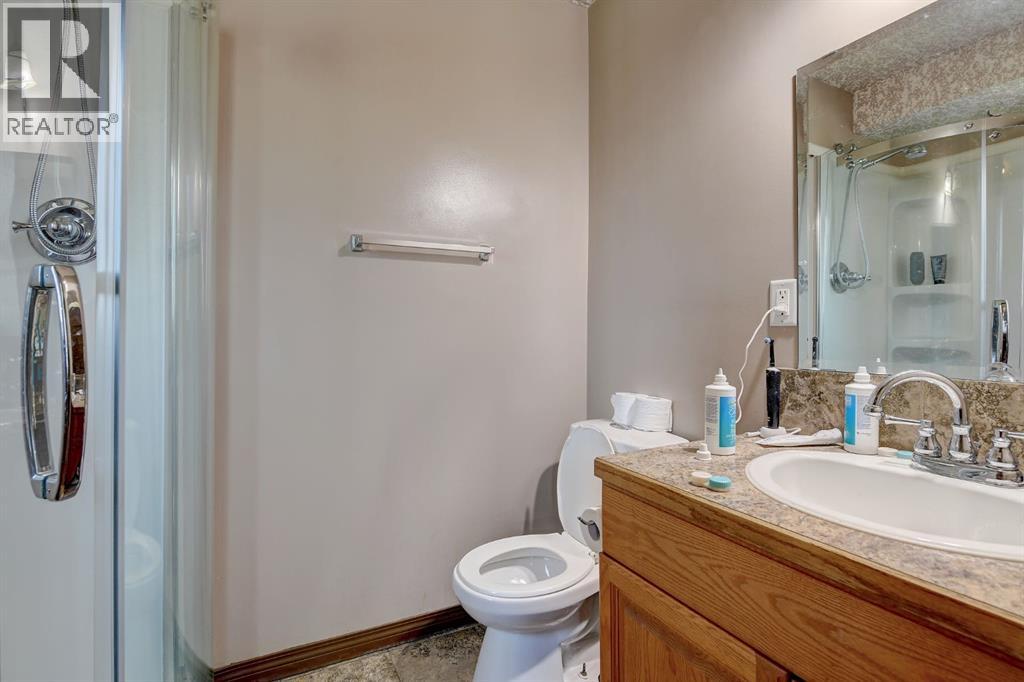 Photo 8 of A B 9273 94 Avenue, Grande Prairie AB