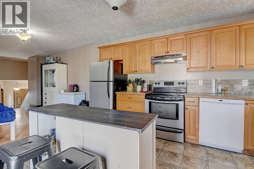 Photo 17 of A B 9273 94 Avenue, Grande Prairie AB