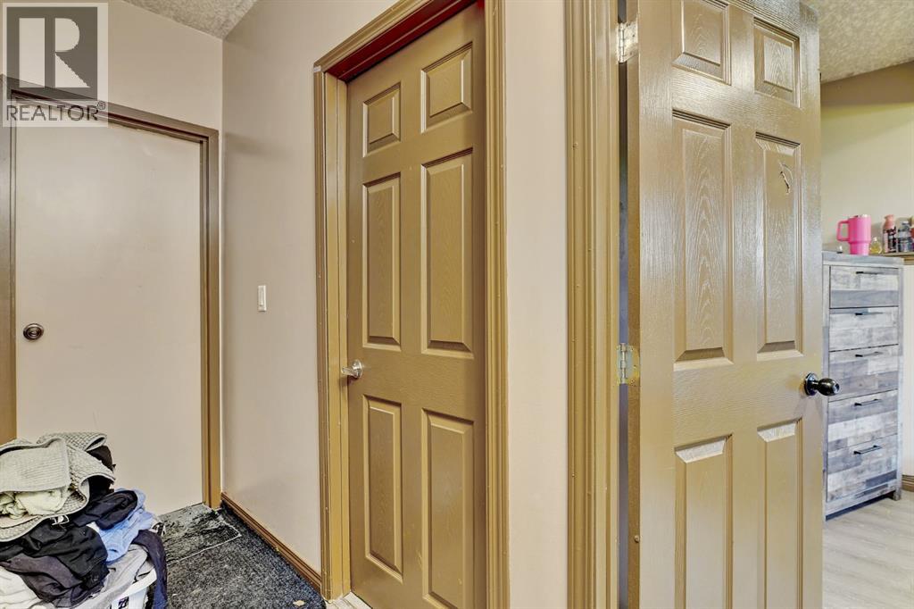 Photo 9 of A B 9273 94 Avenue, Grande Prairie AB