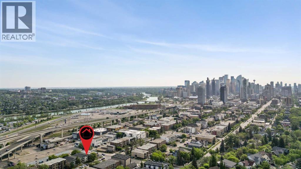 Single Family House for Sale in    Avenue SW Sunalta Calgary 