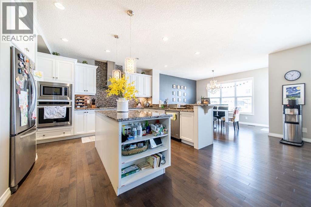 Photo 9 of 98 Mahogany Passage Se, Calgary AB