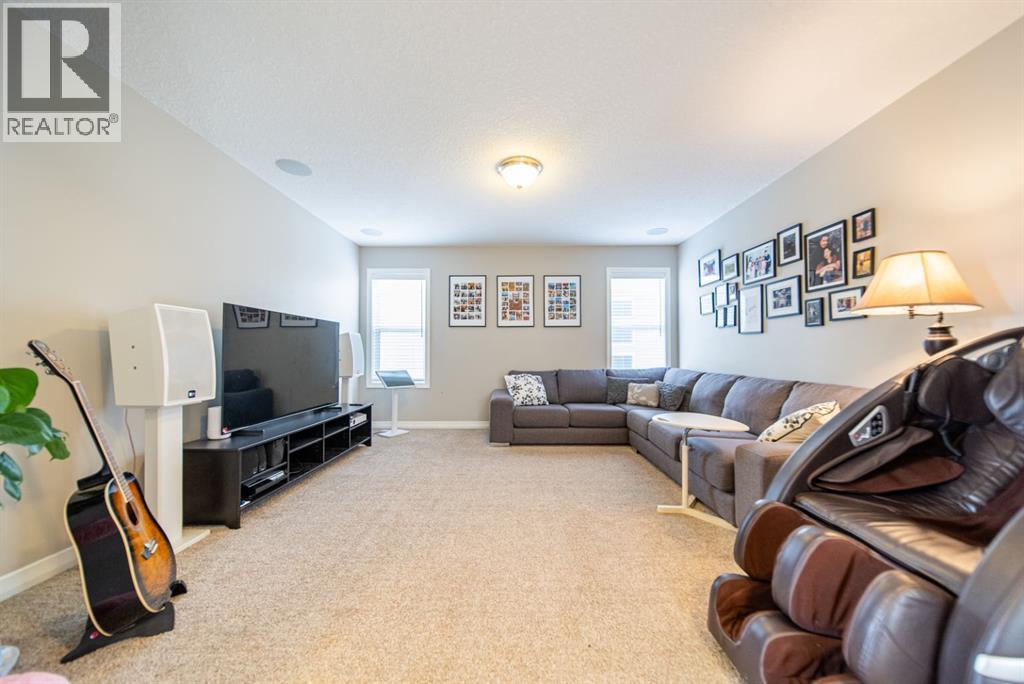 Photo 16 of 98 Mahogany Passage Se, Calgary AB