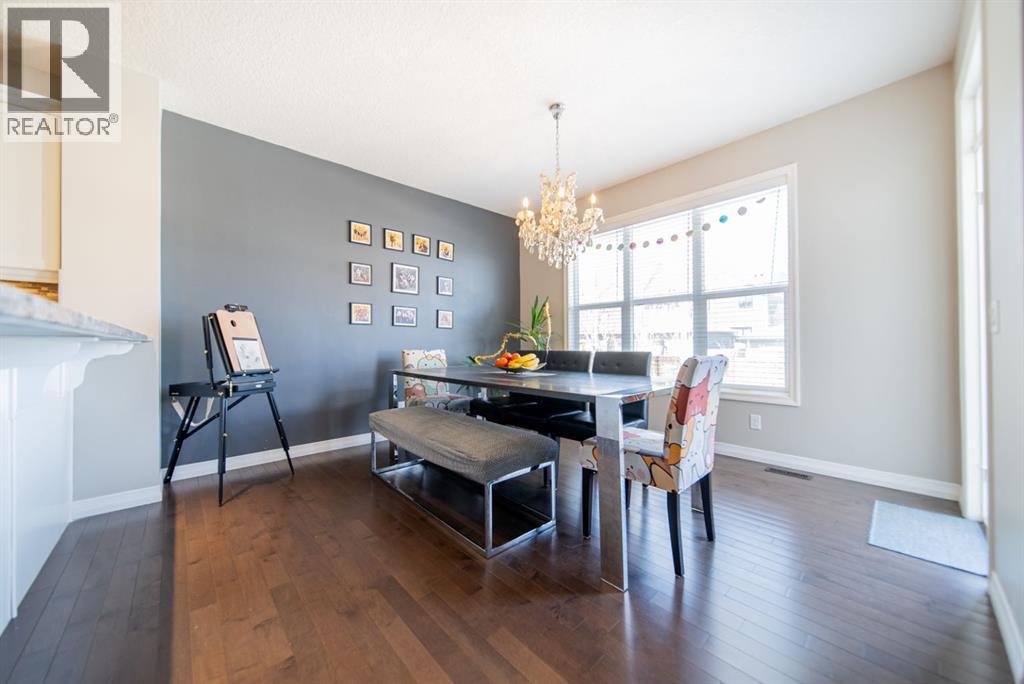 Photo 12 of 98 Mahogany Passage Se, Calgary AB