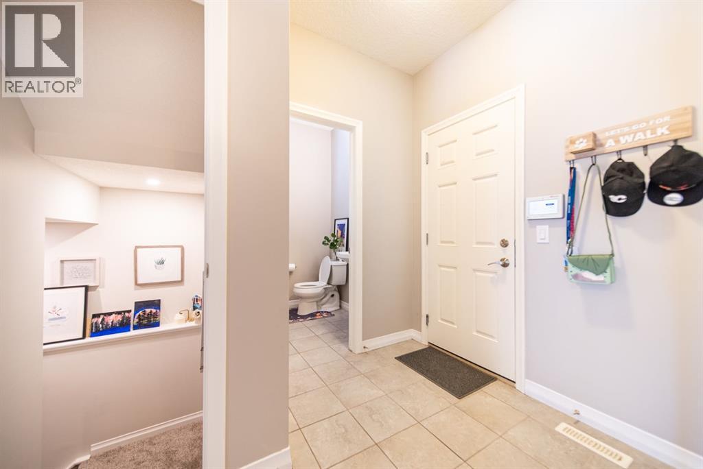 Photo 14 of 98 Mahogany Passage Se, Calgary AB