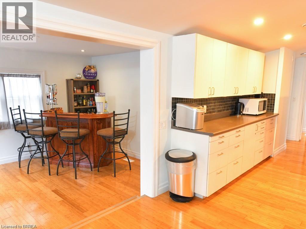 Photo 15 of 107 Rodeo Road, Flamborough ON