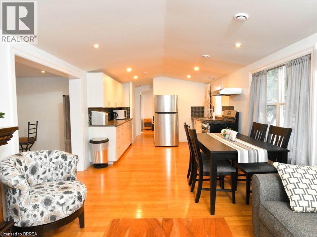 Photo 7 of 107 Rodeo Road, Flamborough ON