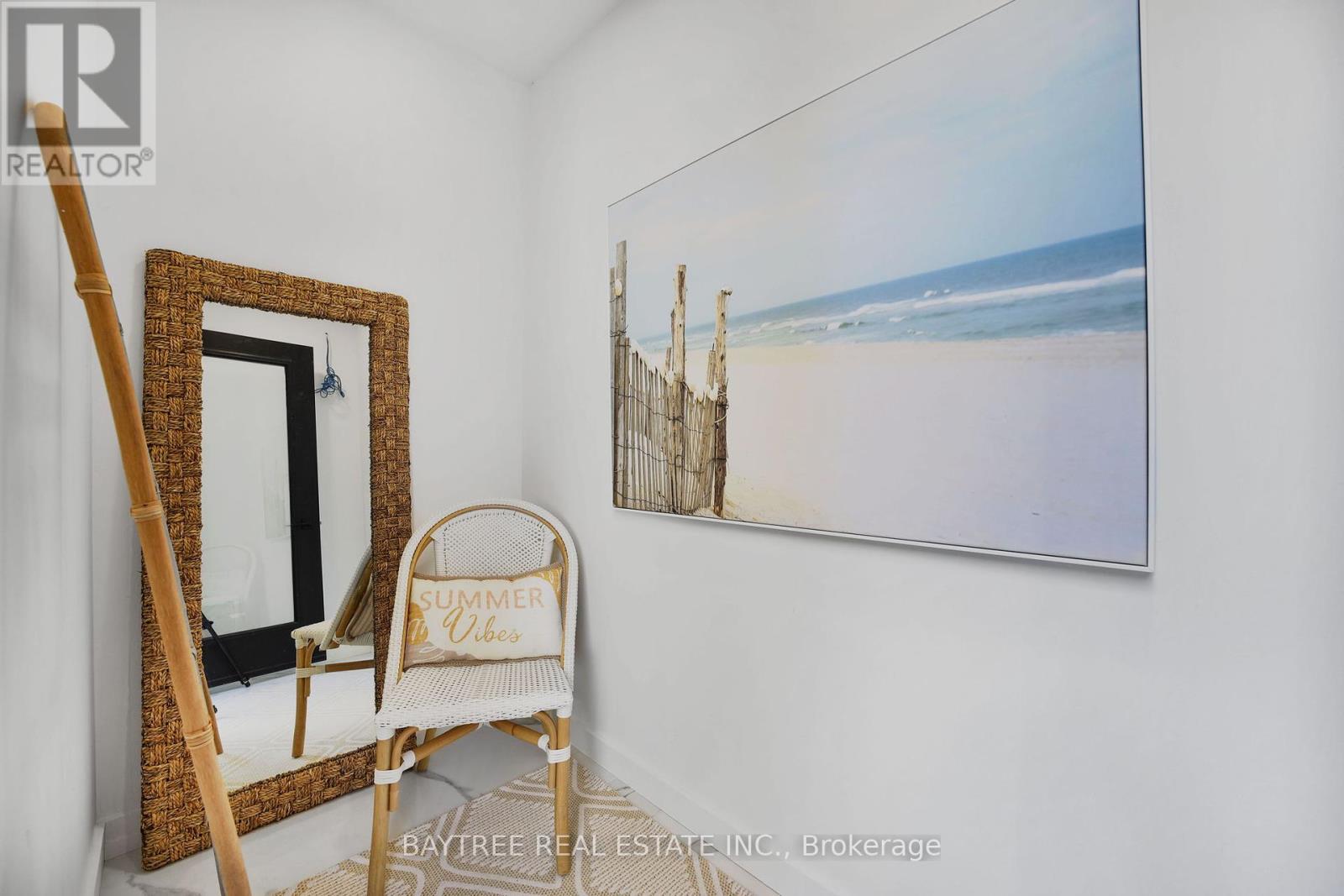 Photo 15 of 16 Hickory Ridge Court, Brampton ON