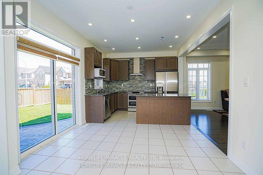 Photo 13 of 35 Drew Brown Boulevard, Orangeville ON