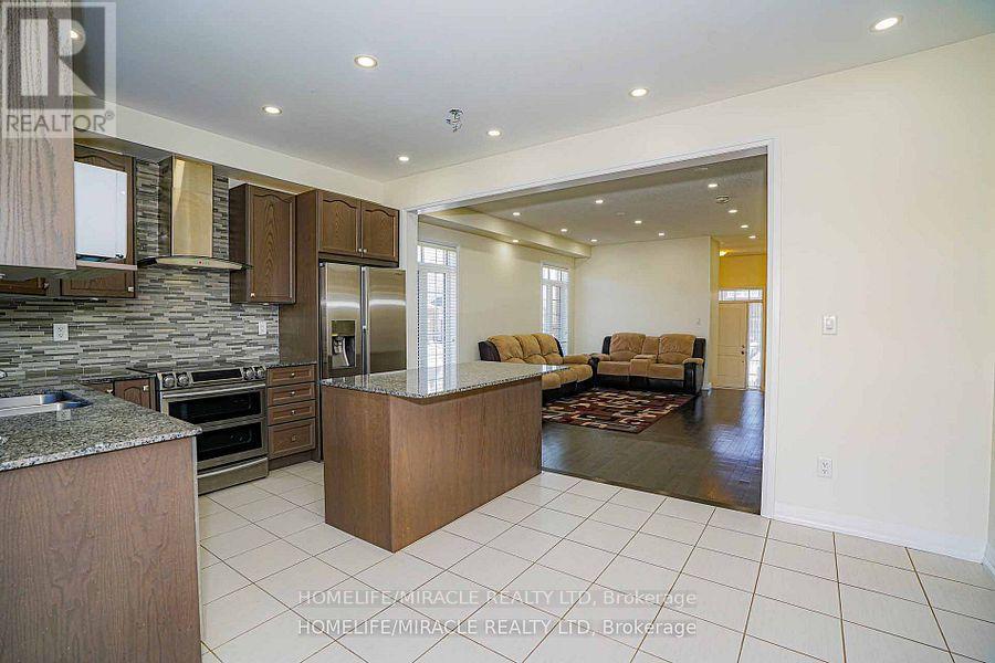 Photo 18 of 35 Drew Brown Boulevard, Orangeville ON