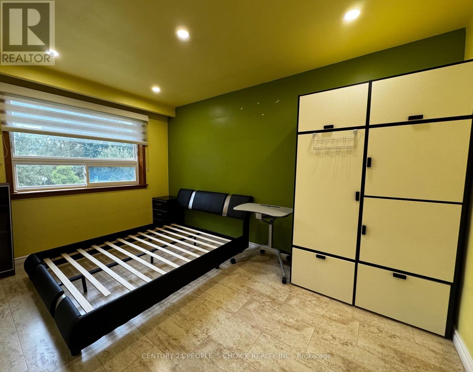 Photo 6 of 116 Mercury Road, Toronto ON