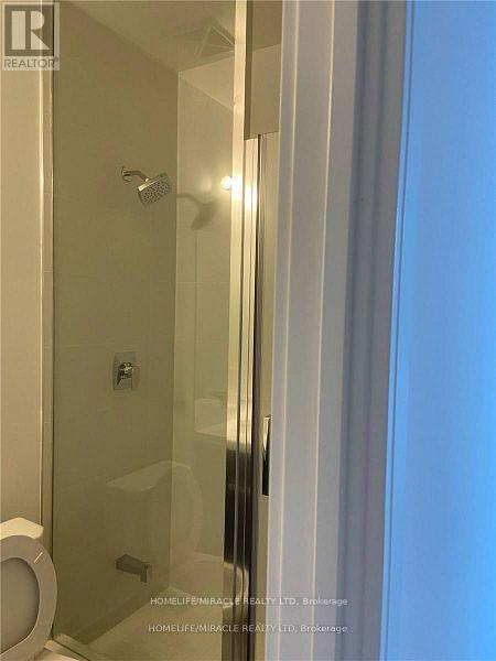 Photo 13 of Th 130 8 Nahani Way, Mississauga ON