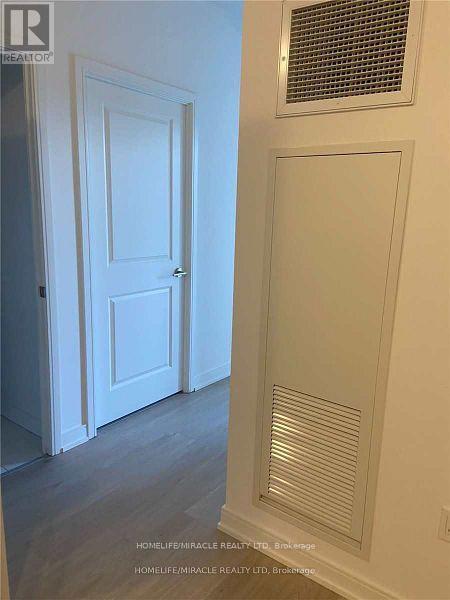 Photo 18 of Th 130 8 Nahani Way, Mississauga ON