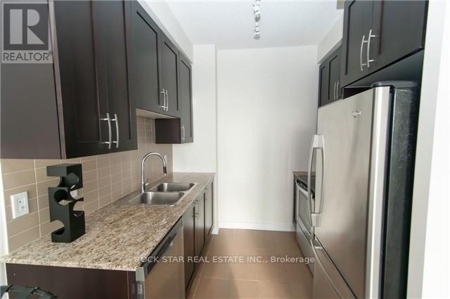 Photo 10 of 2905 4070 Confederation Parkway, Mississauga ON