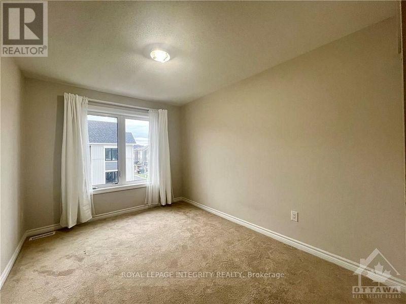 Photo 11 of 304 Ilmenite Private, Ottawa ON