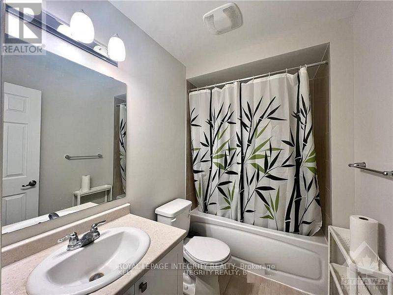 Photo 13 of 304 Ilmenite Private, Ottawa ON