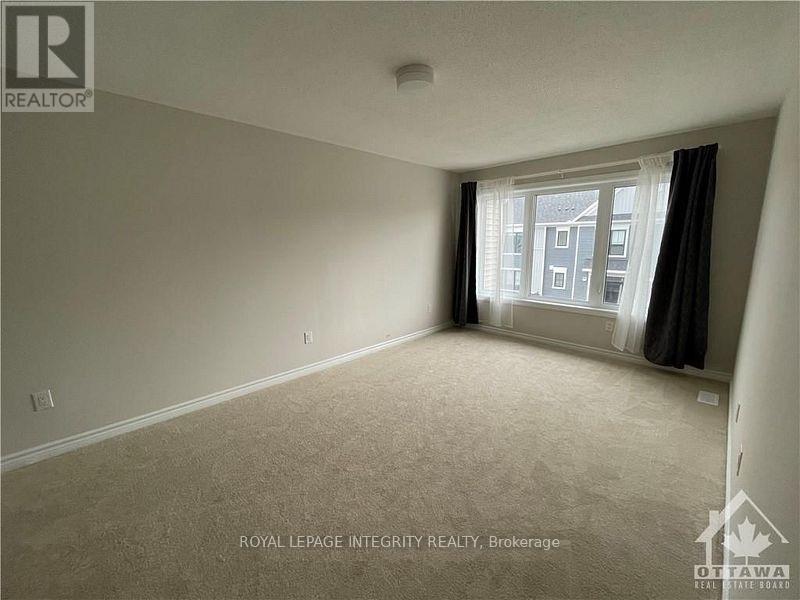Photo 9 of 304 Ilmenite Private, Ottawa ON