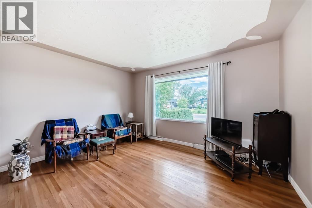 Single Family House Bungalow for Sale in   Street SE Forest Lawn Calgary 