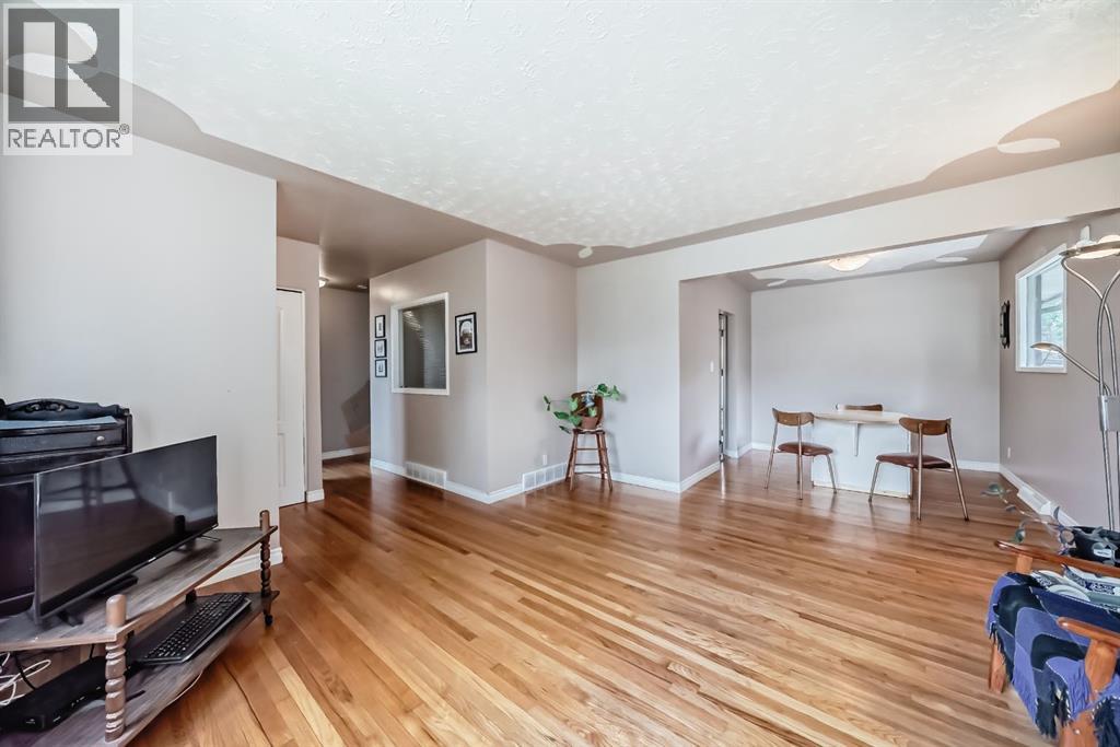 Single Family House Bungalow for Sale in   Street SE Forest Lawn Calgary 