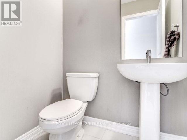 Photo 17 of 38 1890 Rymal Road E, Hamilton ON