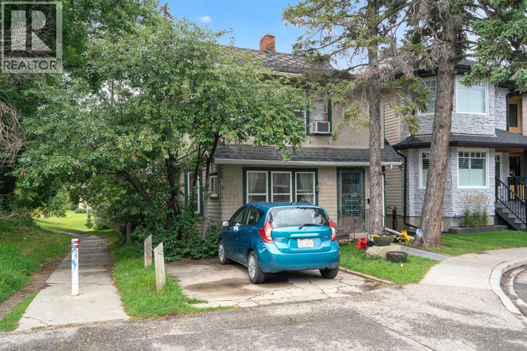 Single Family House for Sale in   Avenue SW Richmond Calgary 