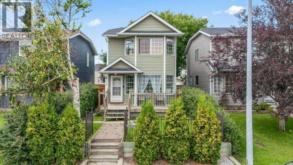 Single Family House for Sale in  Rivercrest Circle SE Riverbend Calgary 