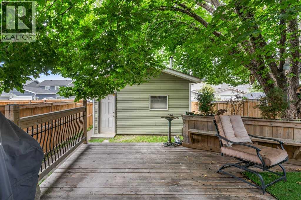 Single Family House for Sale in  Rivercrest Circle SE Riverbend Calgary 