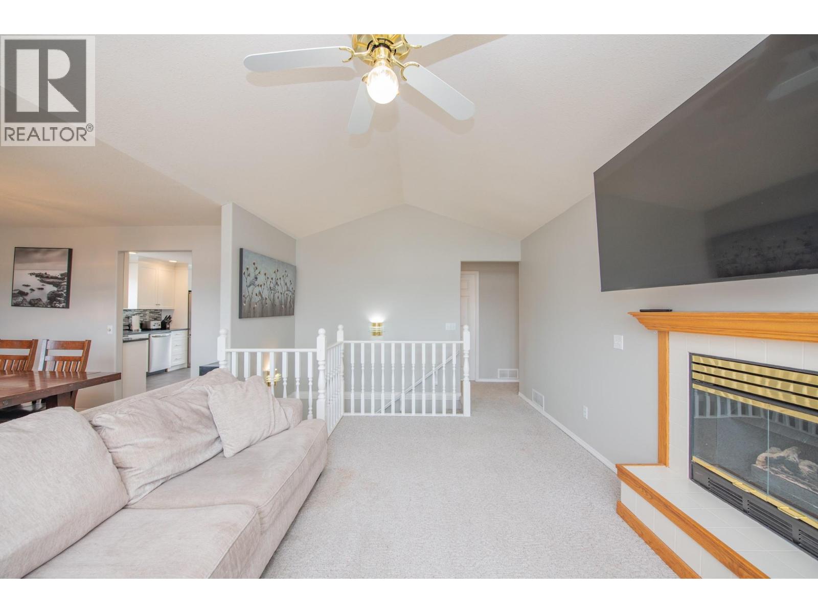 Photo 11 of 2401 Bradley Drive, Armstrong BC