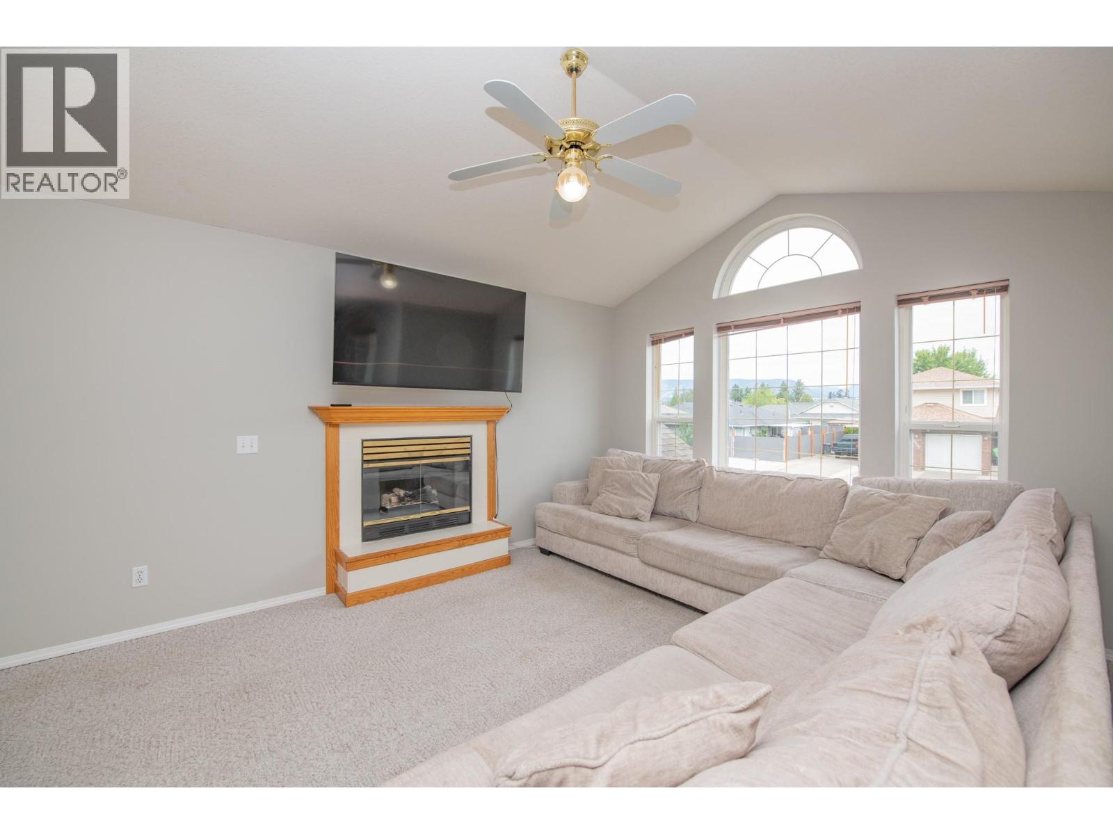 Photo 13 of 2401 Bradley Drive, Armstrong BC