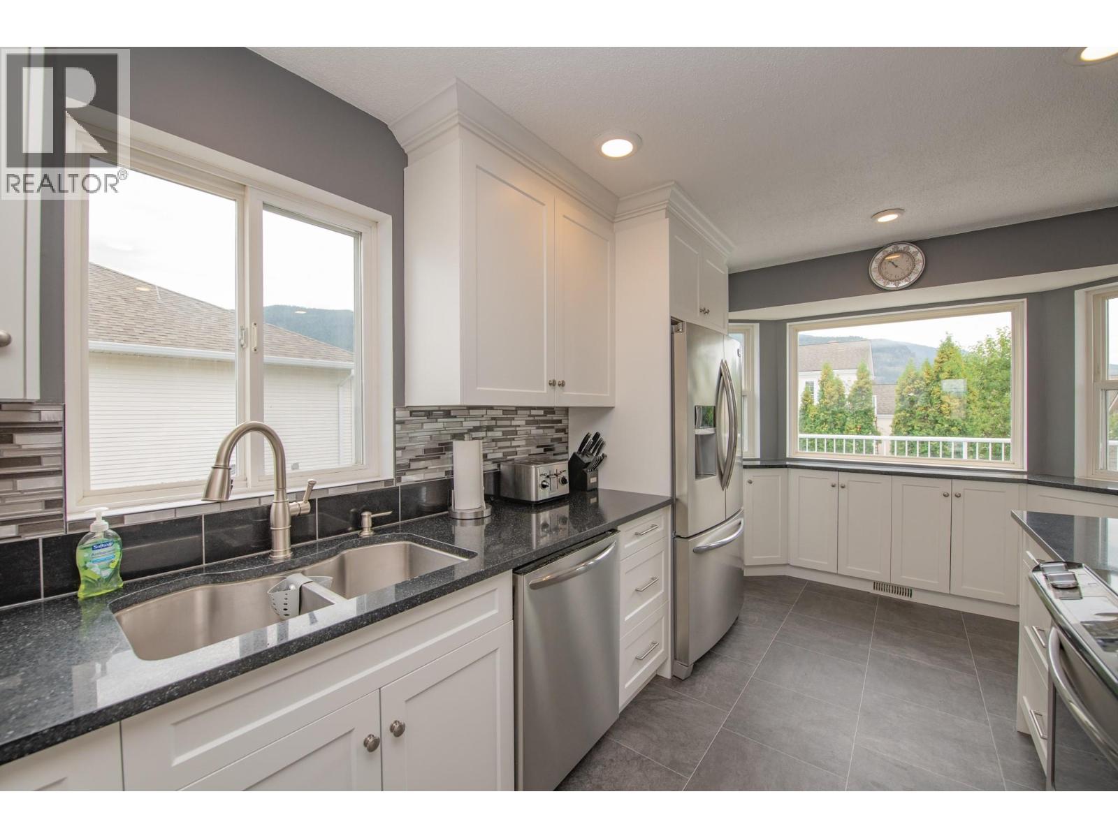 Photo 15 of 2401 Bradley Drive, Armstrong BC