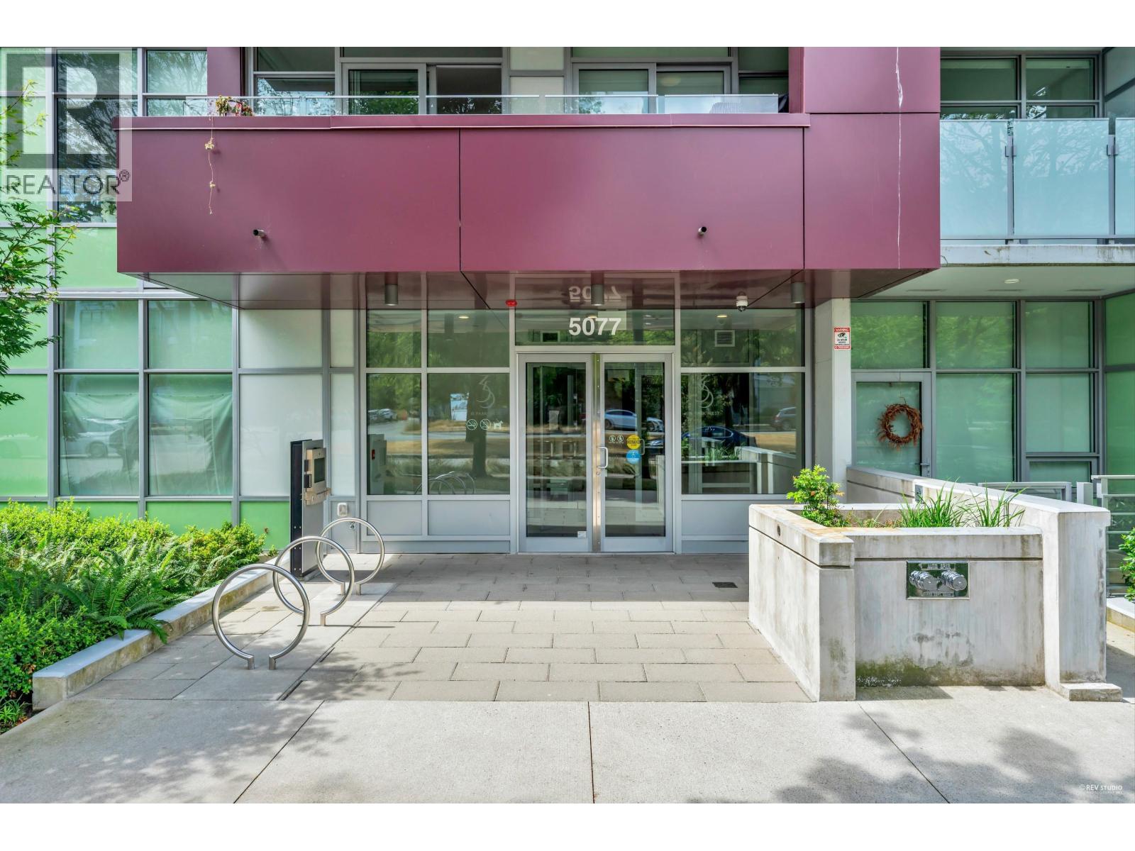 Photo 2 of 604 5077 Cambie Street, Vancouver BC