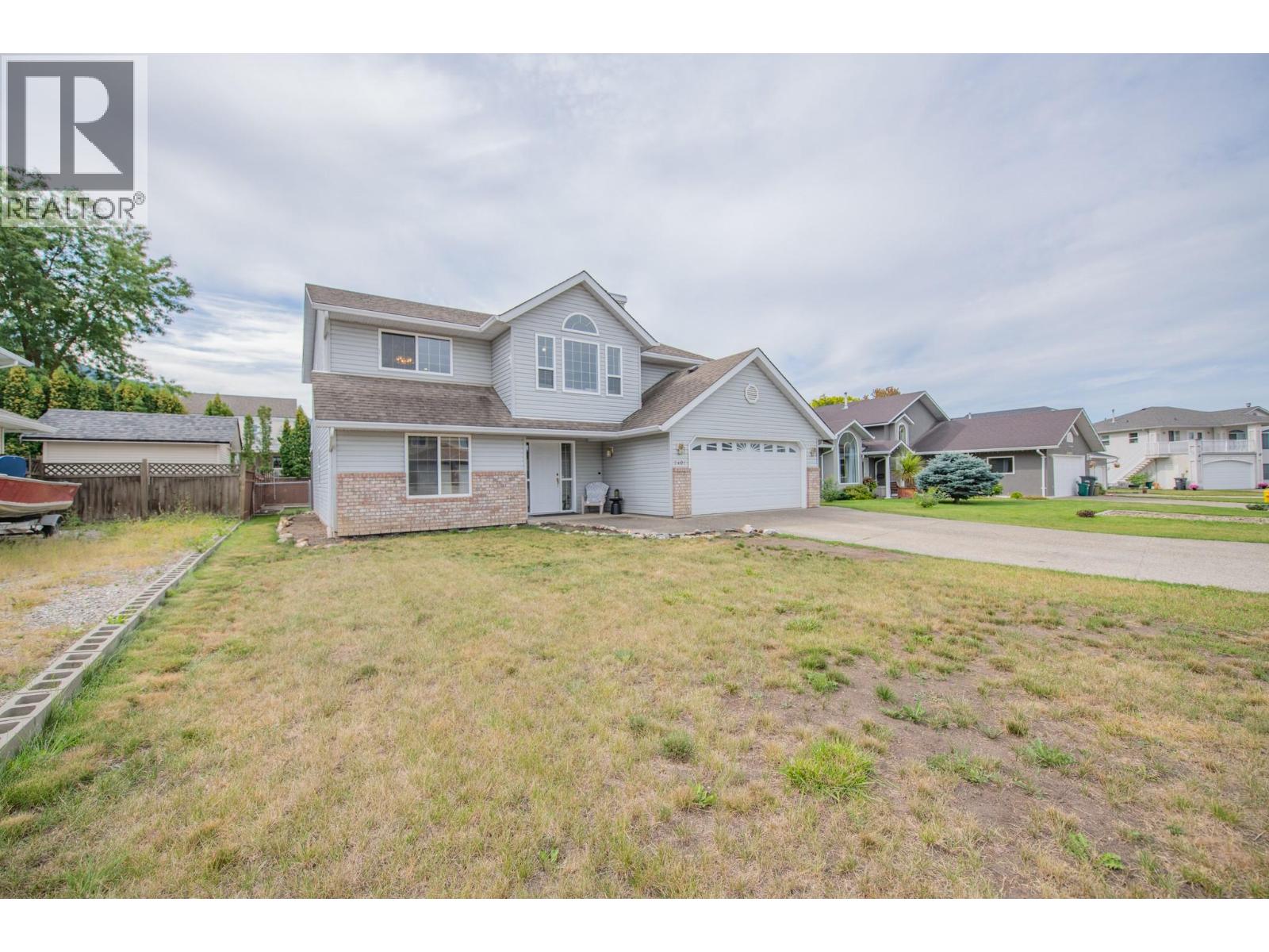 Photo 6 of 2401 Bradley Drive, Armstrong BC