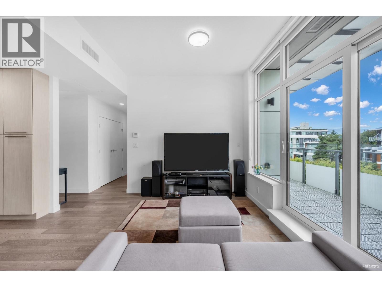 Photo 10 of 604 5077 Cambie Street, Vancouver BC