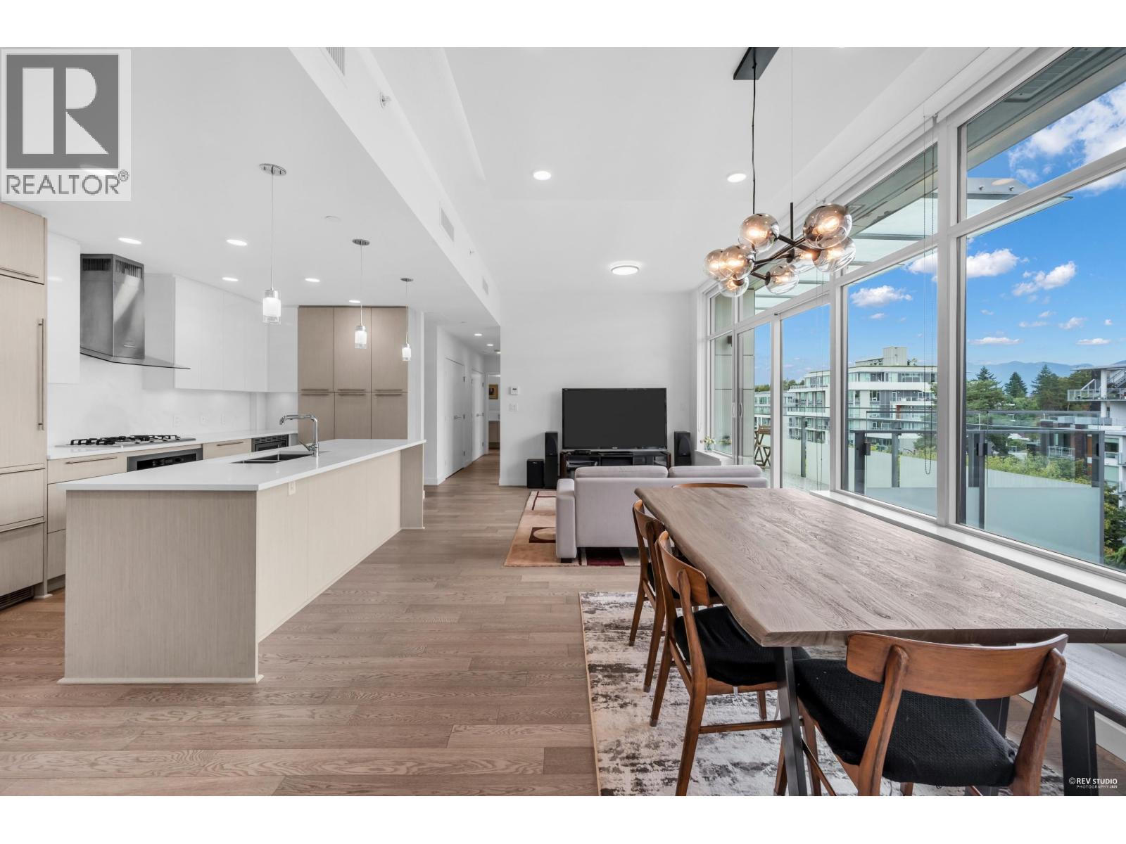 Photo 9 of 604 5077 Cambie Street, Vancouver BC