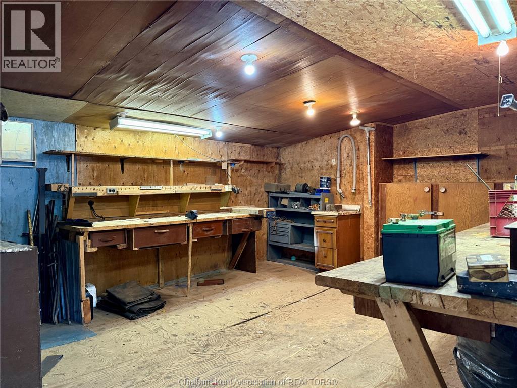 Photo 18 of 222 Sandys Street, Chatham ON