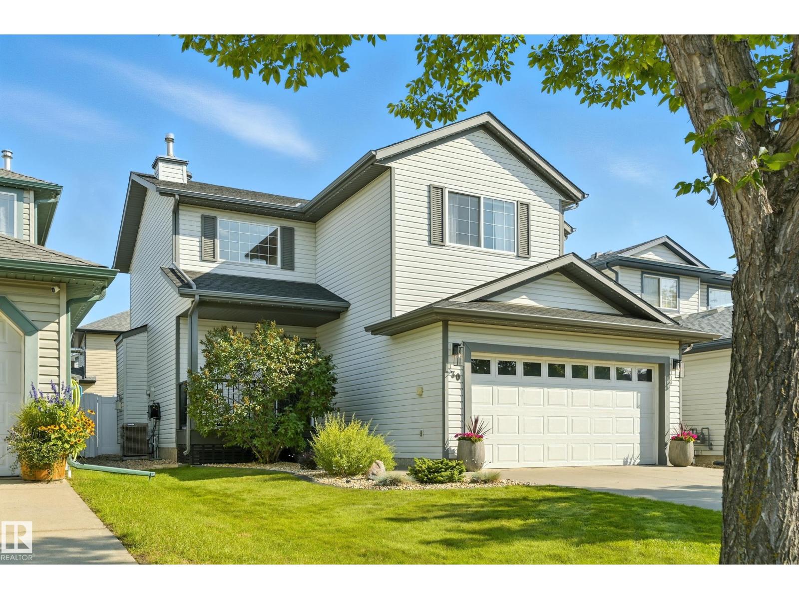Photo 1 of 30 Westwood Ln, Fort Saskatchewan AB