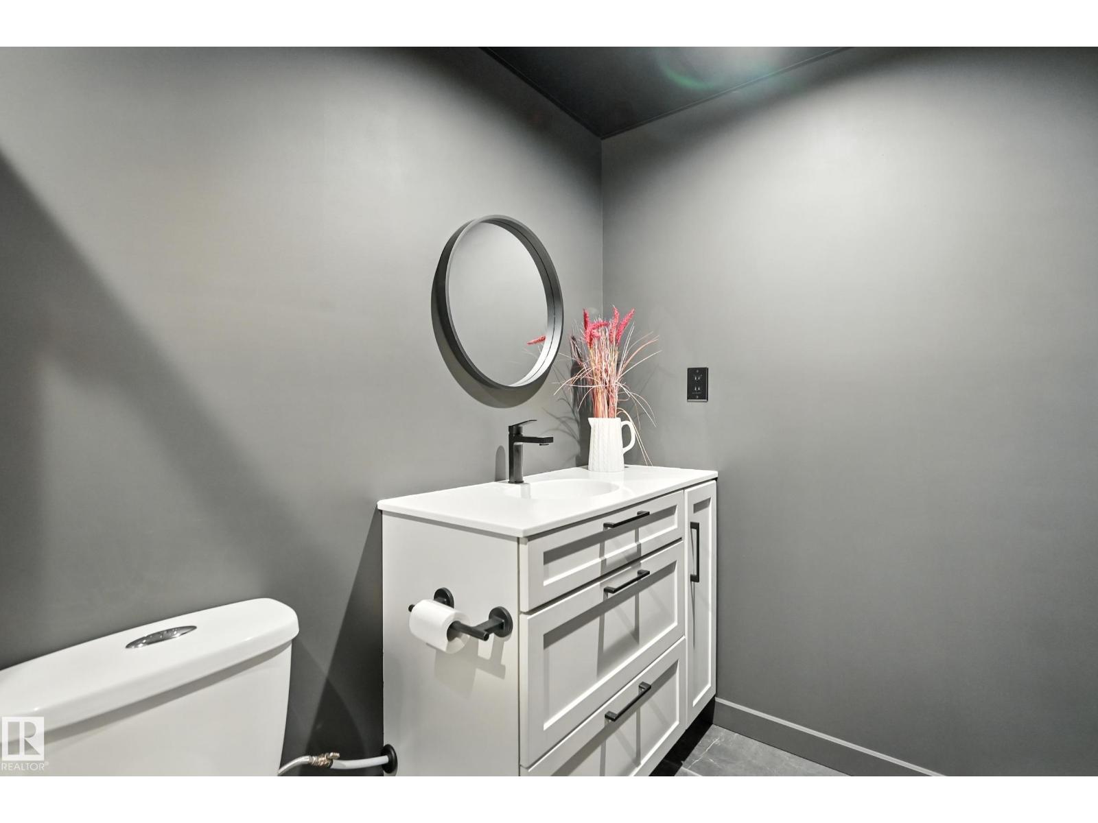 Photo 34 of 30 Westwood Ln, Fort Saskatchewan AB