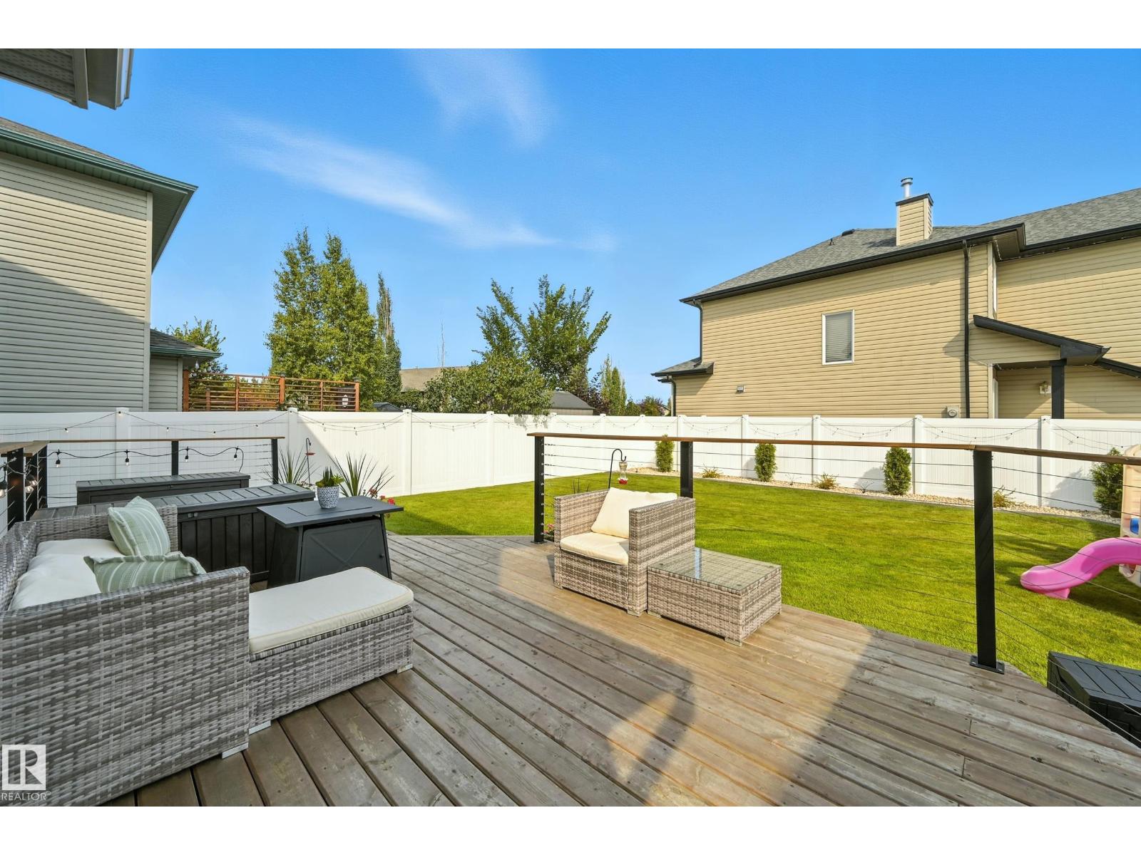 Photo 39 of 30 Westwood Ln, Fort Saskatchewan AB