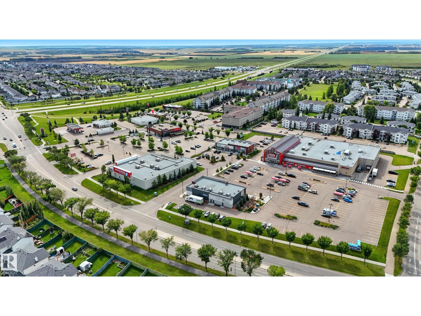 Photo 48 of 30 Westwood Ln, Fort Saskatchewan AB