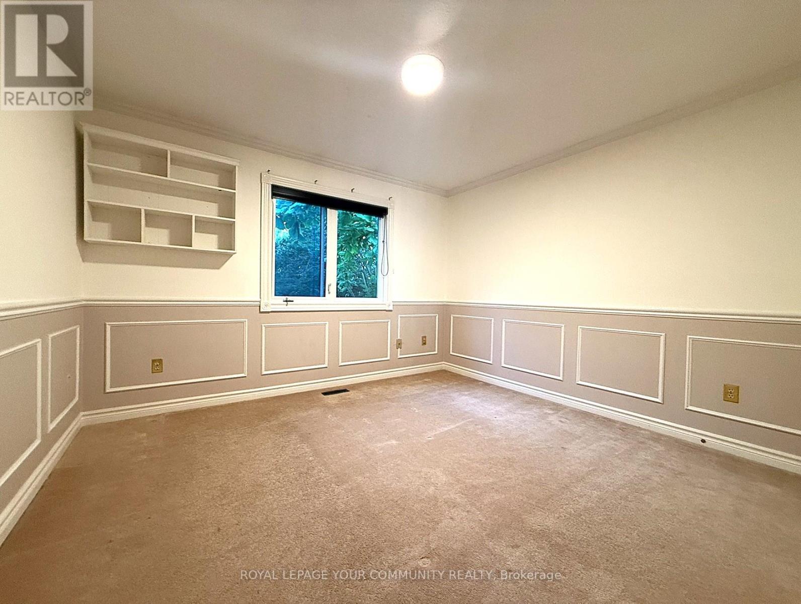 Photo 13 of 7 Crescentview Road, Richmond Hill ON