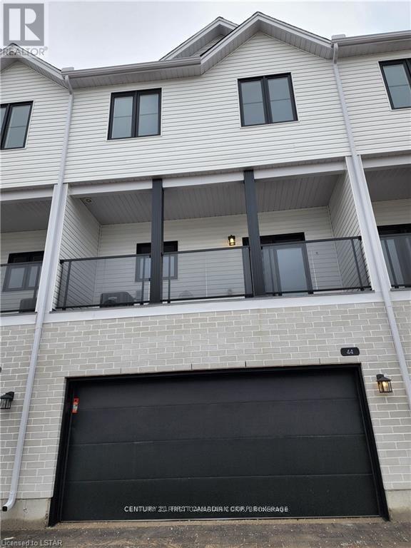 Photo 1 of 44 1781 Henrica Avenue, London North ON