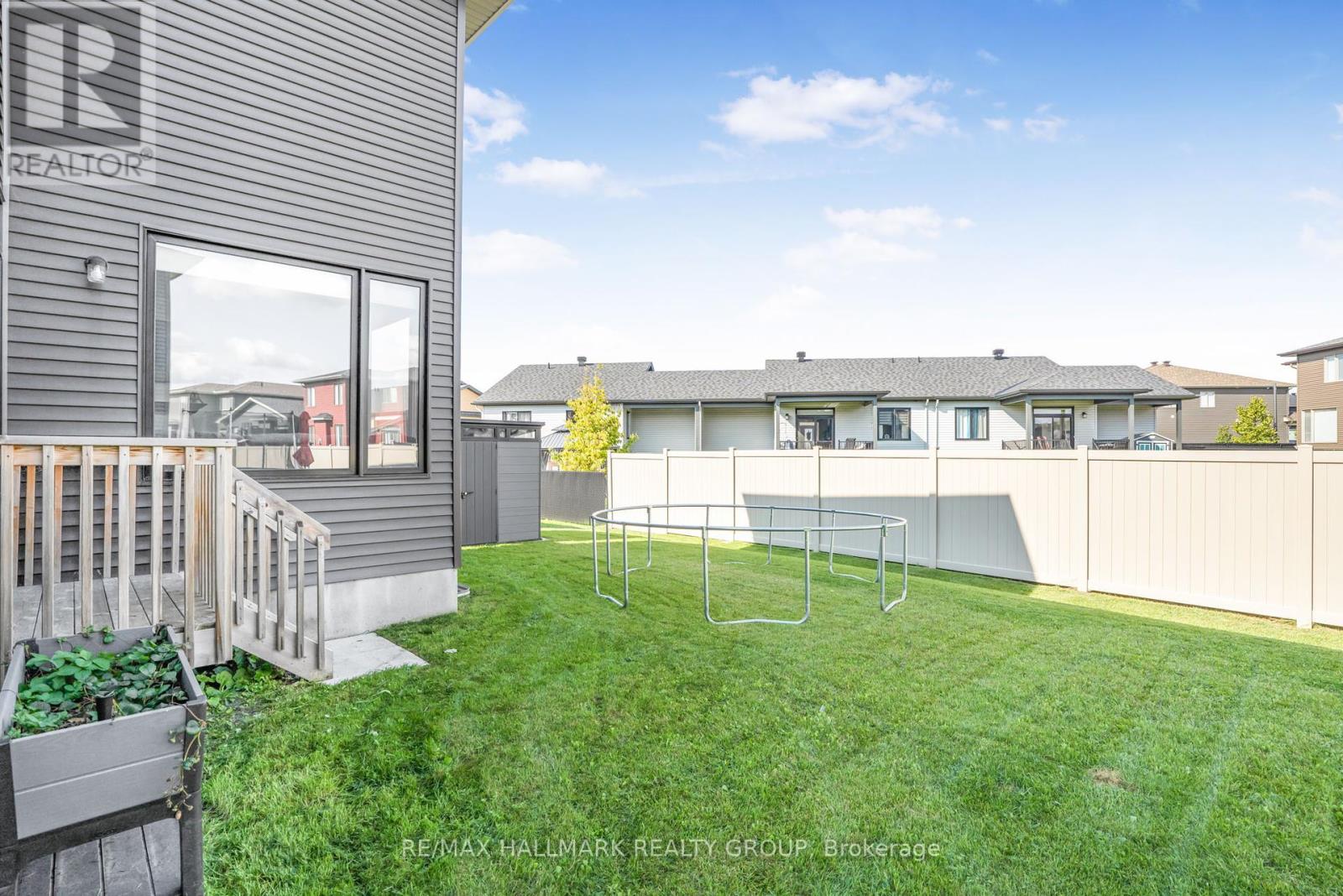 Photo 14 of 364 Sterling Avenue, Clarencerockland ON