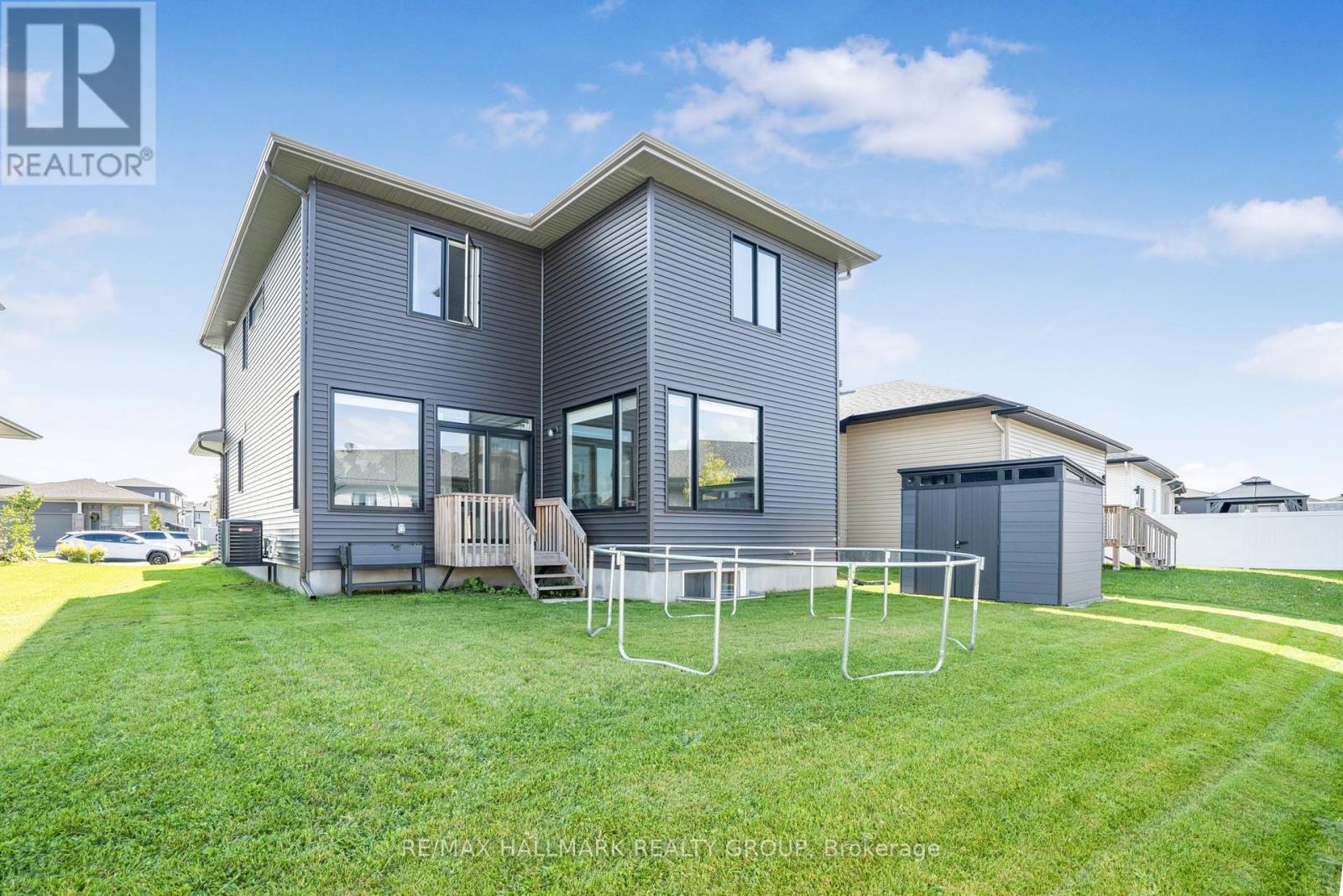 Photo 30 of 364 Sterling Avenue, Clarencerockland ON