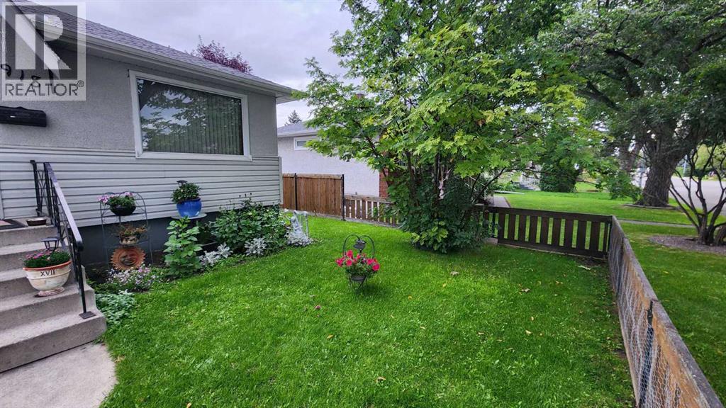 Single Family House Bungalow for Sale in   Avenue NW Banff Trail Calgary 