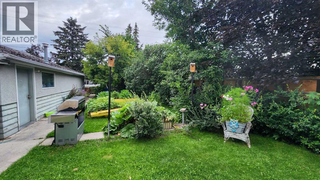 Single Family House Bungalow for Sale in   Avenue NW Banff Trail Calgary 