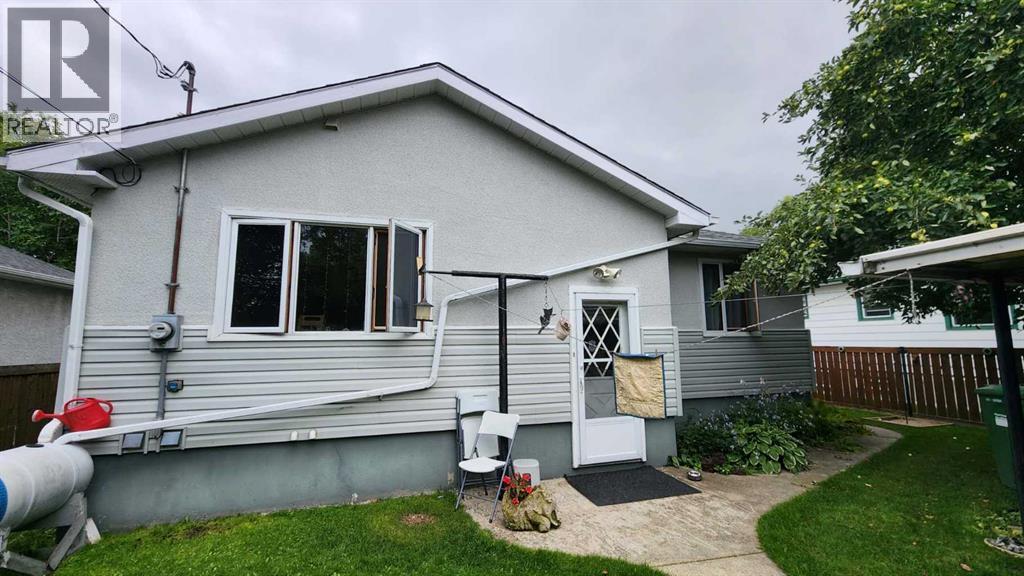 Single Family House Bungalow for Sale in   Avenue NW Banff Trail Calgary 
