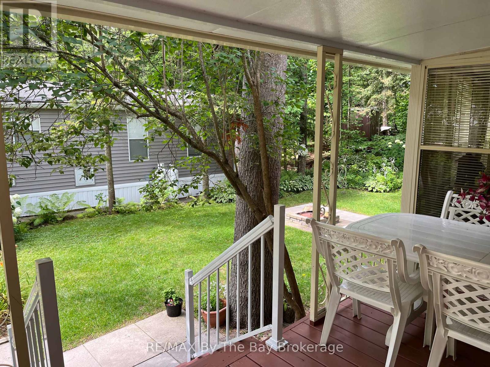 Photo 4 of 247 85 Theme Park Drive, Wasaga Beach ON