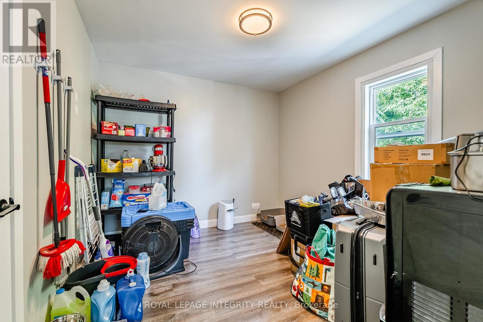 Photo 10 of 12 14 12 Leonia Street, Cornwall ON