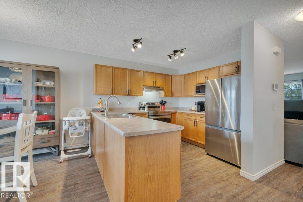 Photo 12 of 3013 49 St, Beaumont AB