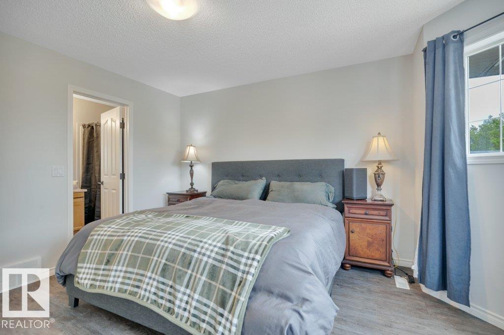 Photo 19 of 3013 49 St, Beaumont AB